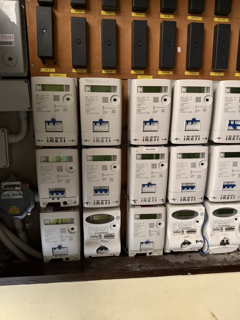Outdoor meter cabinet on the ground floor — look for «PIRAS» or «REP84».